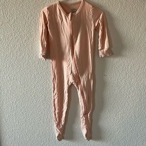 KicKee Pants Peach footie 18-24m